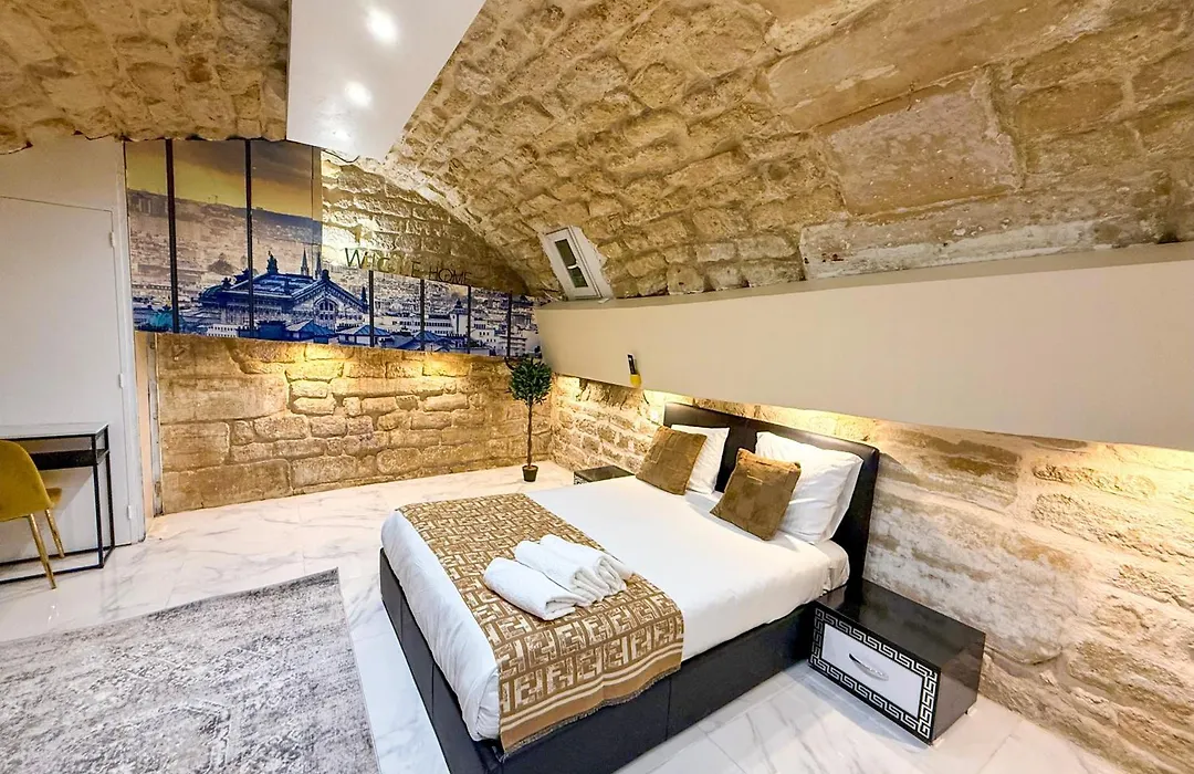 154 - Urban Atelier Home Cinema In Paris-1